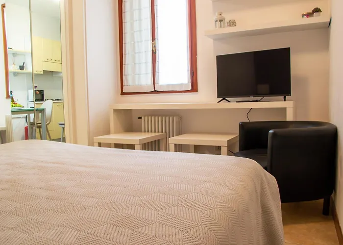 Welc-om Domus Pedrocchi Padoue